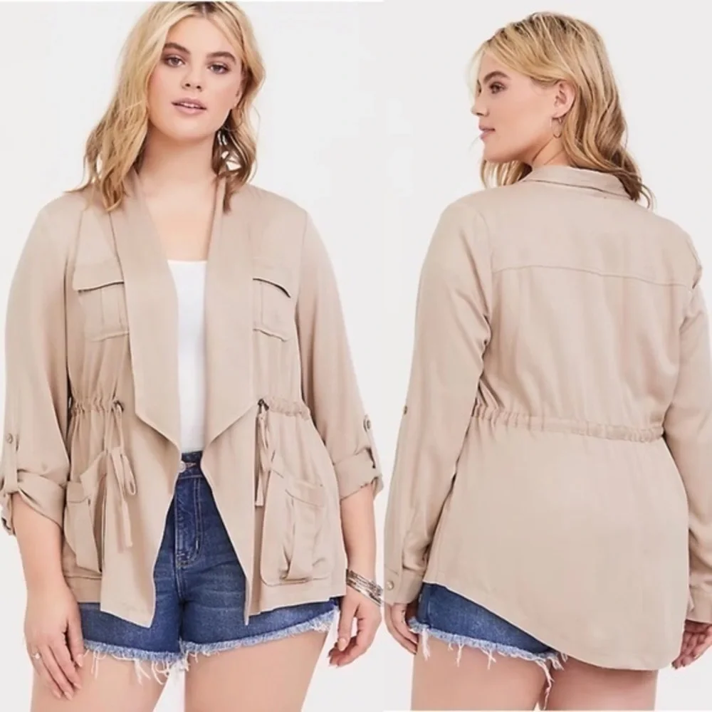 TORRID TAN TWILL DRAPE ANORAK - Picture 5 of 9
